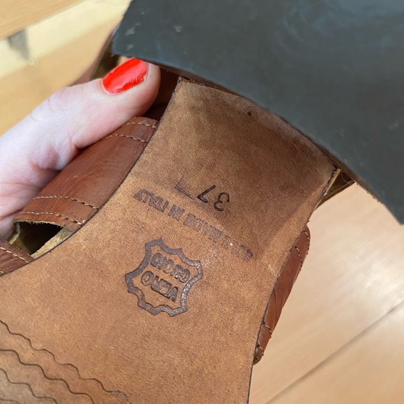 Vintage 1960s Brown Leather Shoes, Lace Up, EU Size 37, US 6.5 - Picture 8 of 8